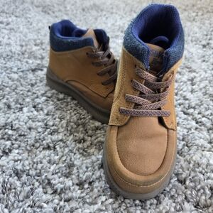 OshKosh B'gosh Boys Brown Blue Lace Up Slip On Boot Shoes US 12 Toddler